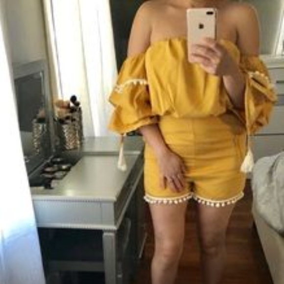 Tea & Cup Pompom Romper - Picture 6 of 7